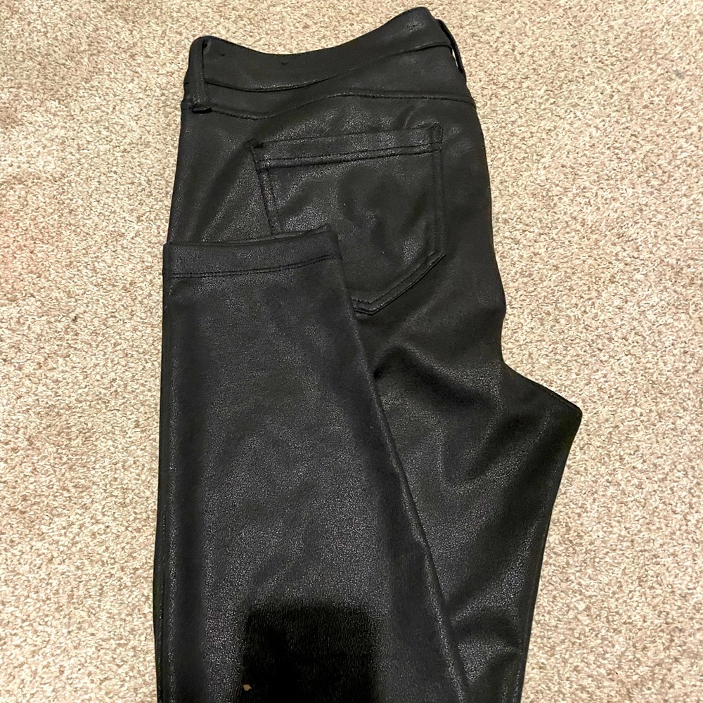 Liverpool Los Angeles leggings